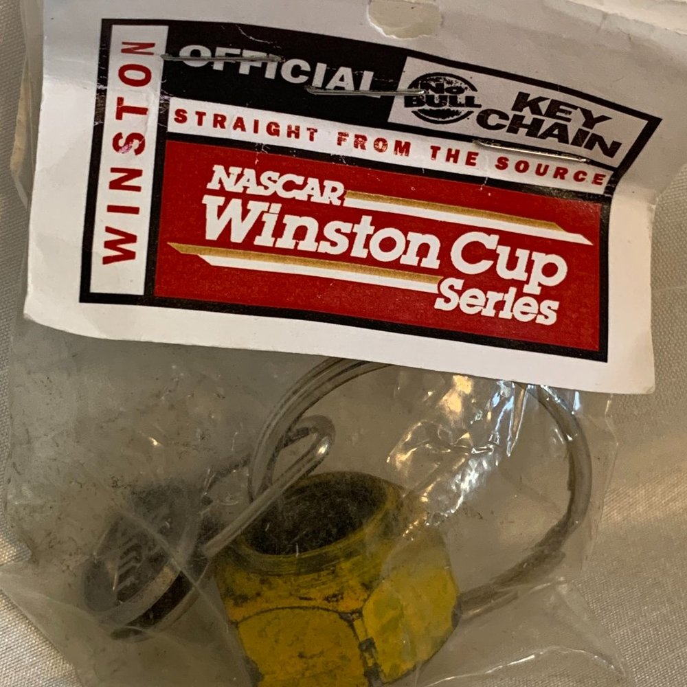 Winston Cup Nascar Authentic Lug Nut Keychain